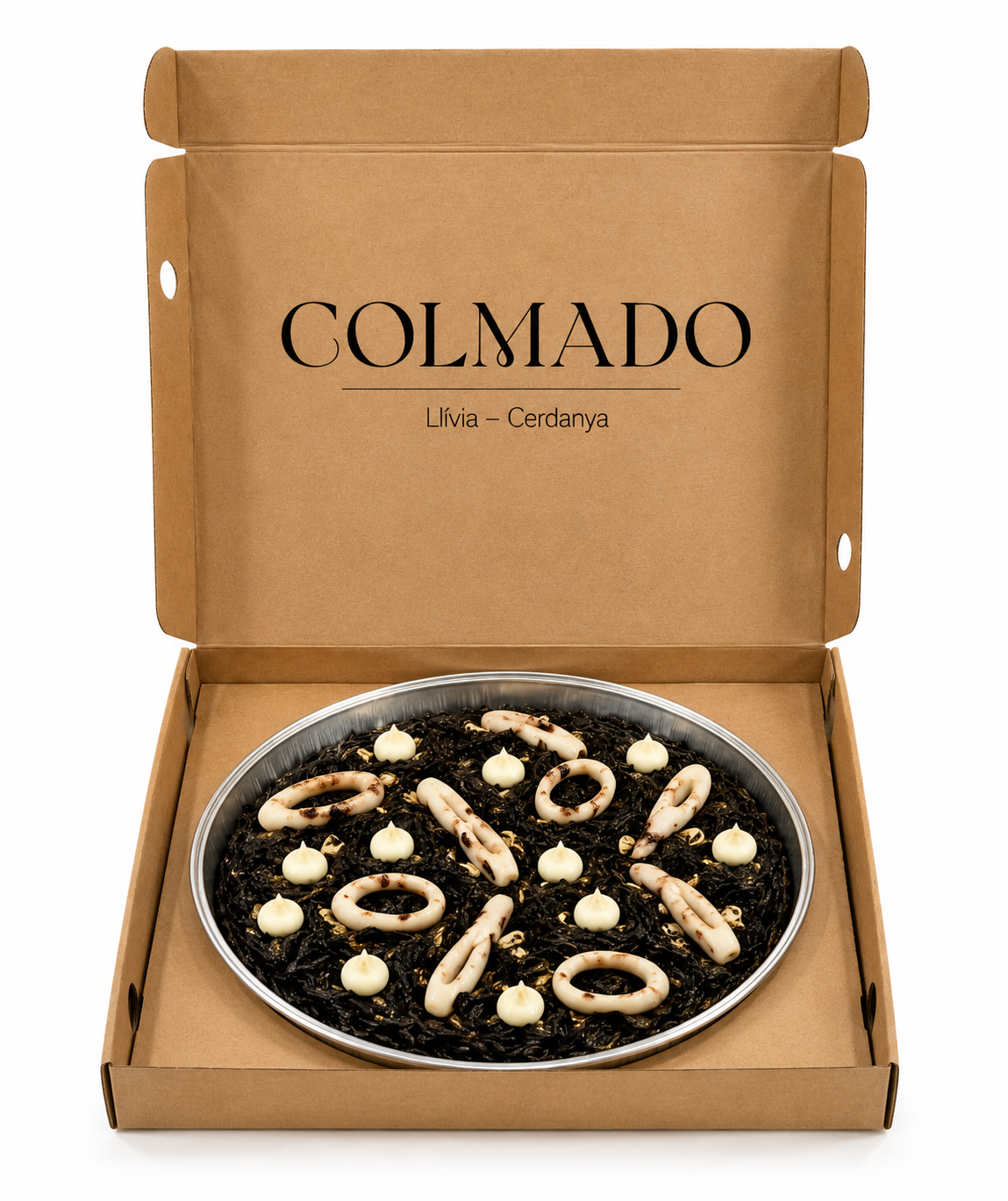 Fideuà negra con calamares y allioli